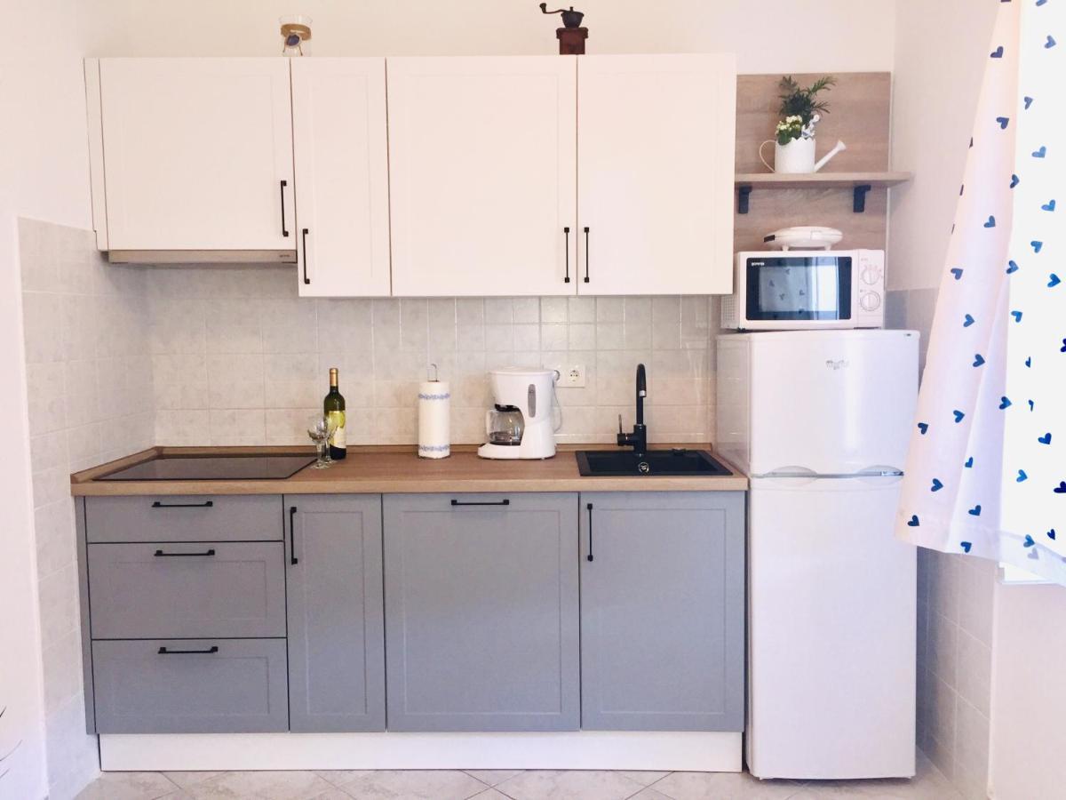 Holiday Home Casa Bianca ซูโกชัน ภายนอก รูปภาพ