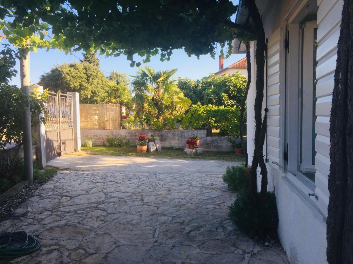 Holiday Home Casa Bianca ซูโกชัน ภายนอก รูปภาพ