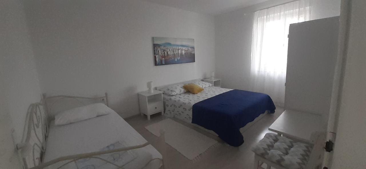 Holiday Home Casa Bianca ซูโกชัน ภายนอก รูปภาพ